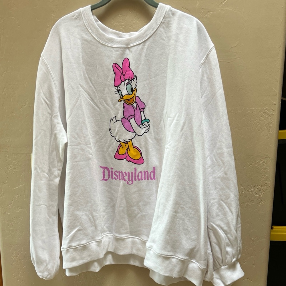 New Disneyland Daisy Duck Sweatshirt Cotton Polyester Bust Size 2x